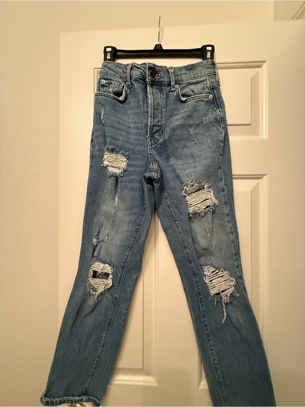 BDG Urban Outfitters High Rise Slim Straight Distressed Jeans Size 25